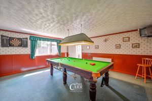Games Room- click for photo gallery